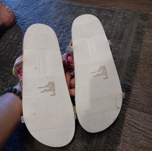 Madden Girl M Royal Sandals Tie Dye Bling  Womens Size 4 - Picture 3 of 5